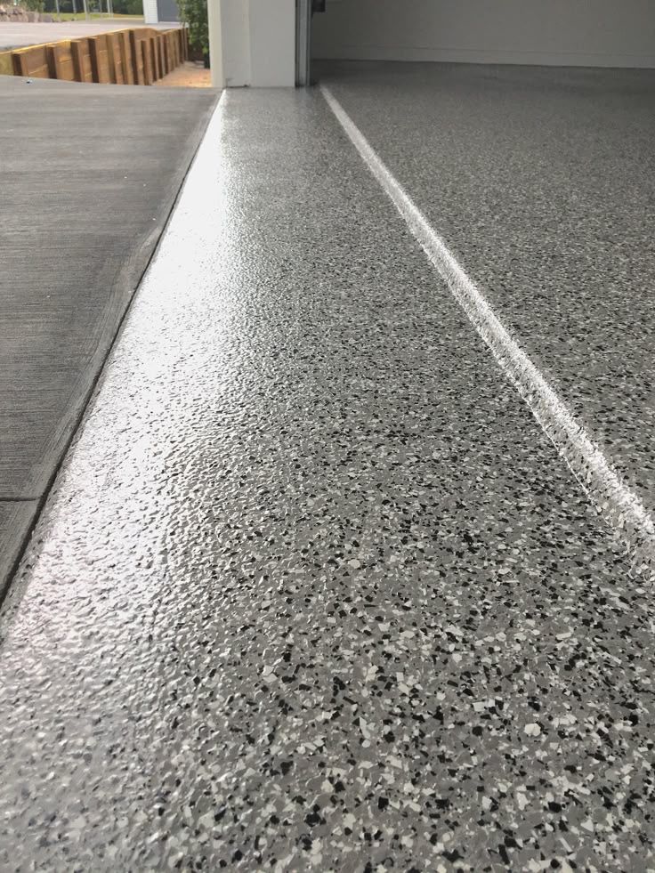 Garage epoxy floor Calgary NE