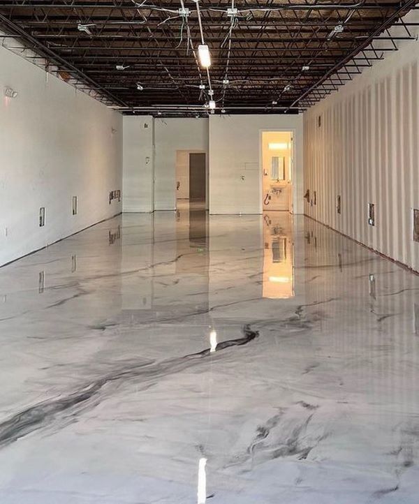 Custom metallic floor